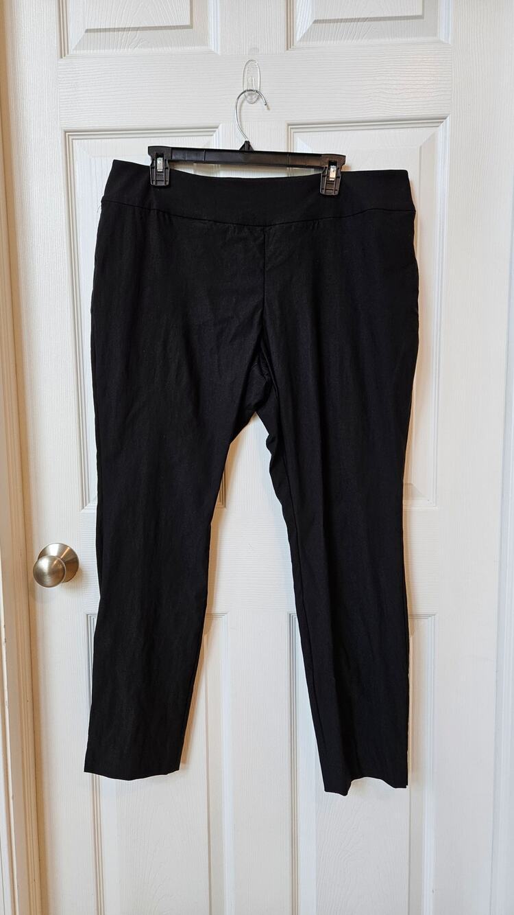 NIC+ZOE Black Pull On Stretch Ankle Pants Size 16
